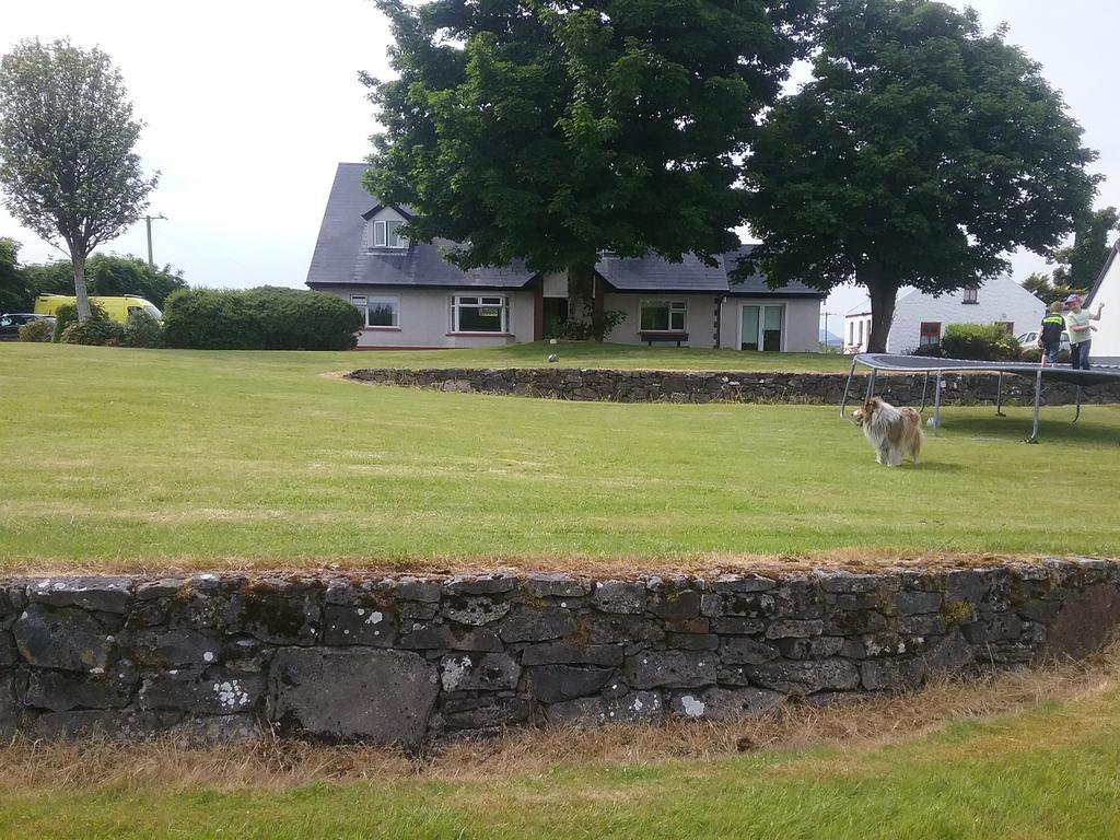 Rocksberry Bed & Breakfast Castlebar Kültér fotó