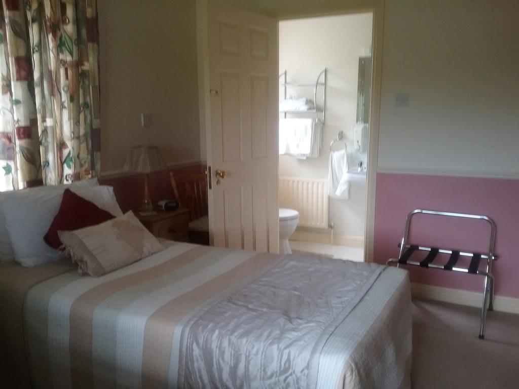 Rocksberry Bed & Breakfast Castlebar Kültér fotó