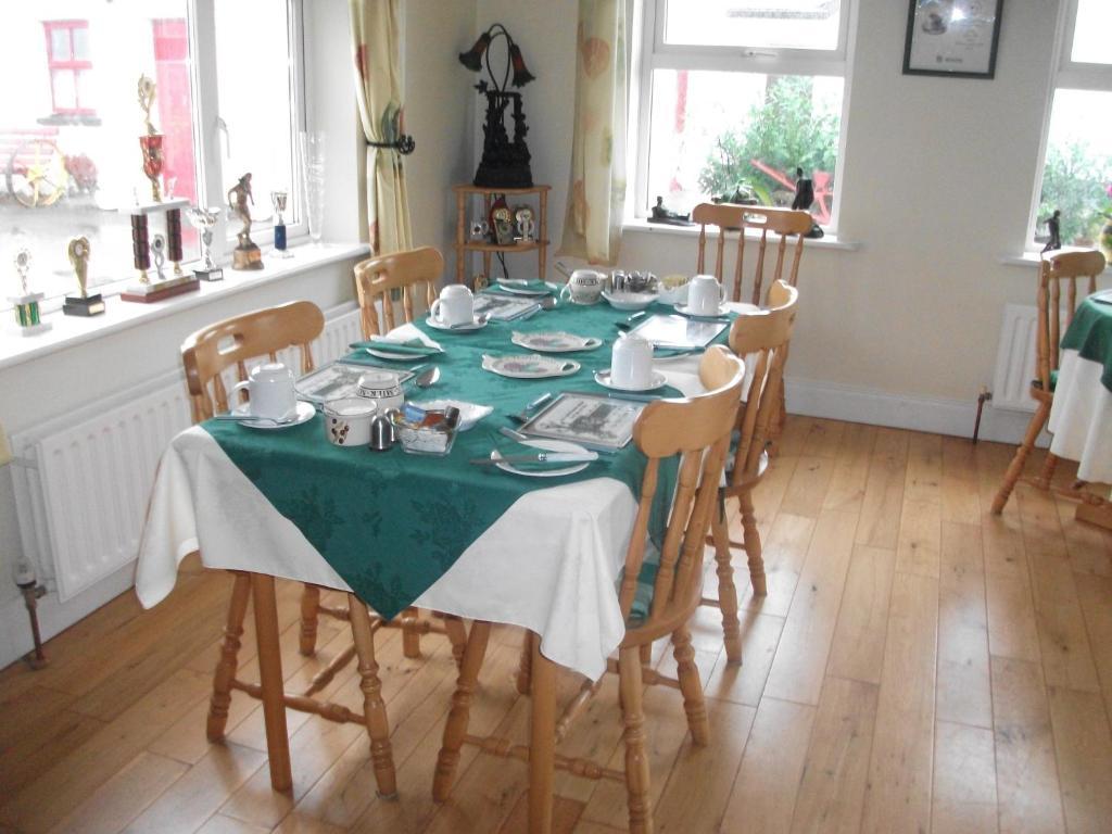 Rocksberry Bed & Breakfast Castlebar Kültér fotó